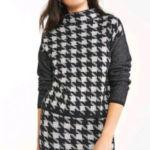 ann taylor womens gray & black houndstooth sweater M/P